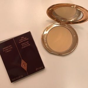 Charlotte Tilbury Air Brush Flawless Finish Powder